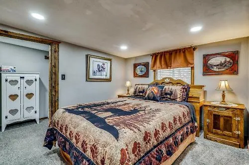 Quiet Retreat Near Lakes, Hiking & Hunting! * Eagar